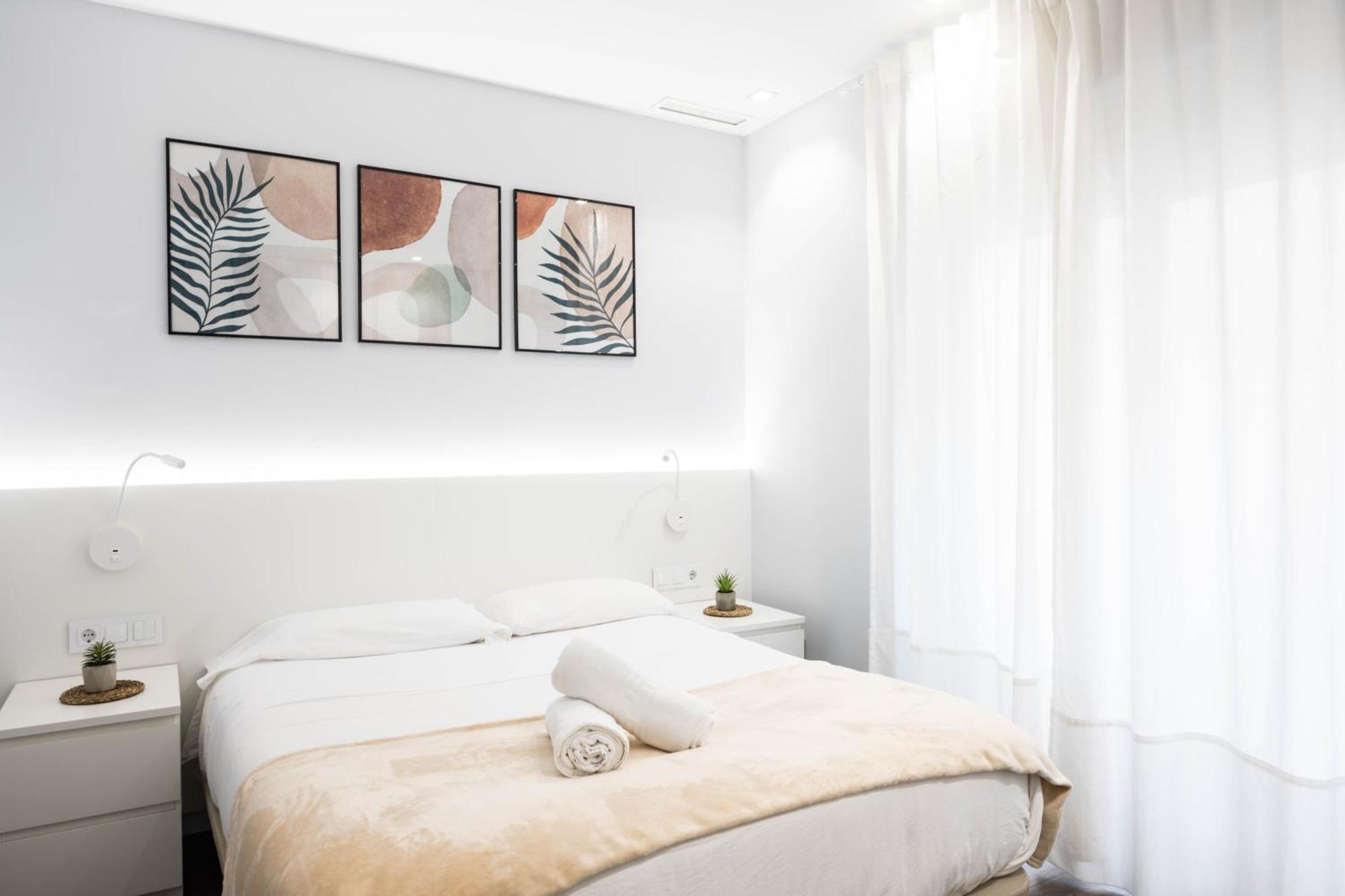 Apartamentos Turisticos Metropolis By Cartagenaspain 외부 사진